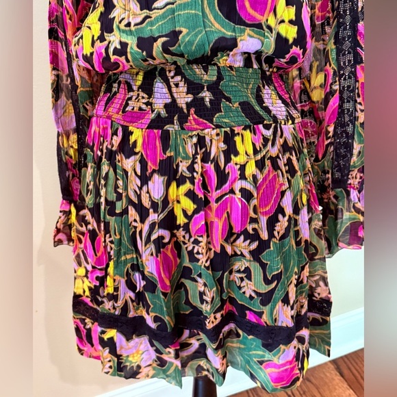 Women’s ANTHROPOLOGIE Genevieve lace floral mini dress- Size Small - Picture 4 of 8